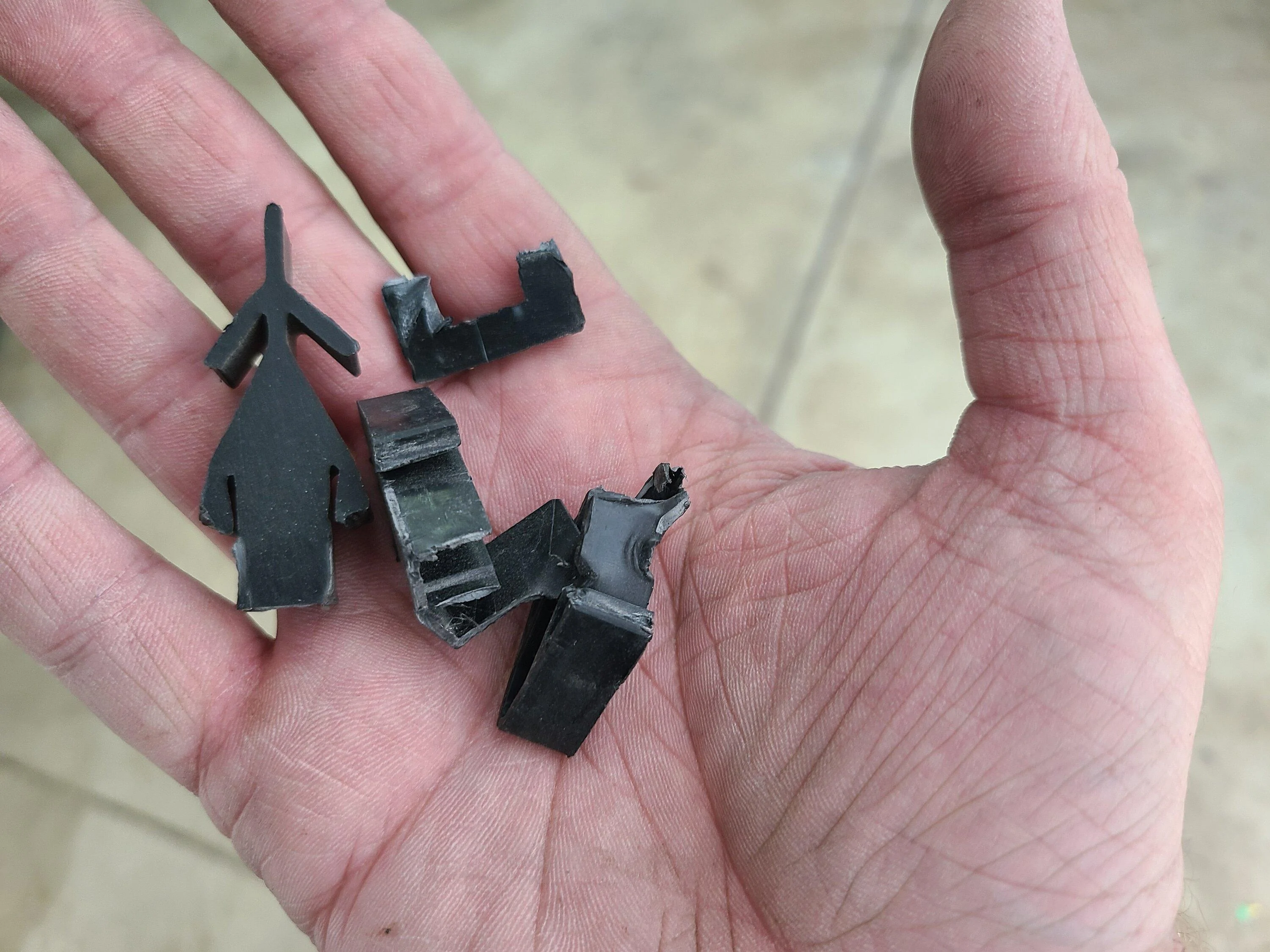 Ford Bronco Need help with rear bumper clips. 20240518_173141