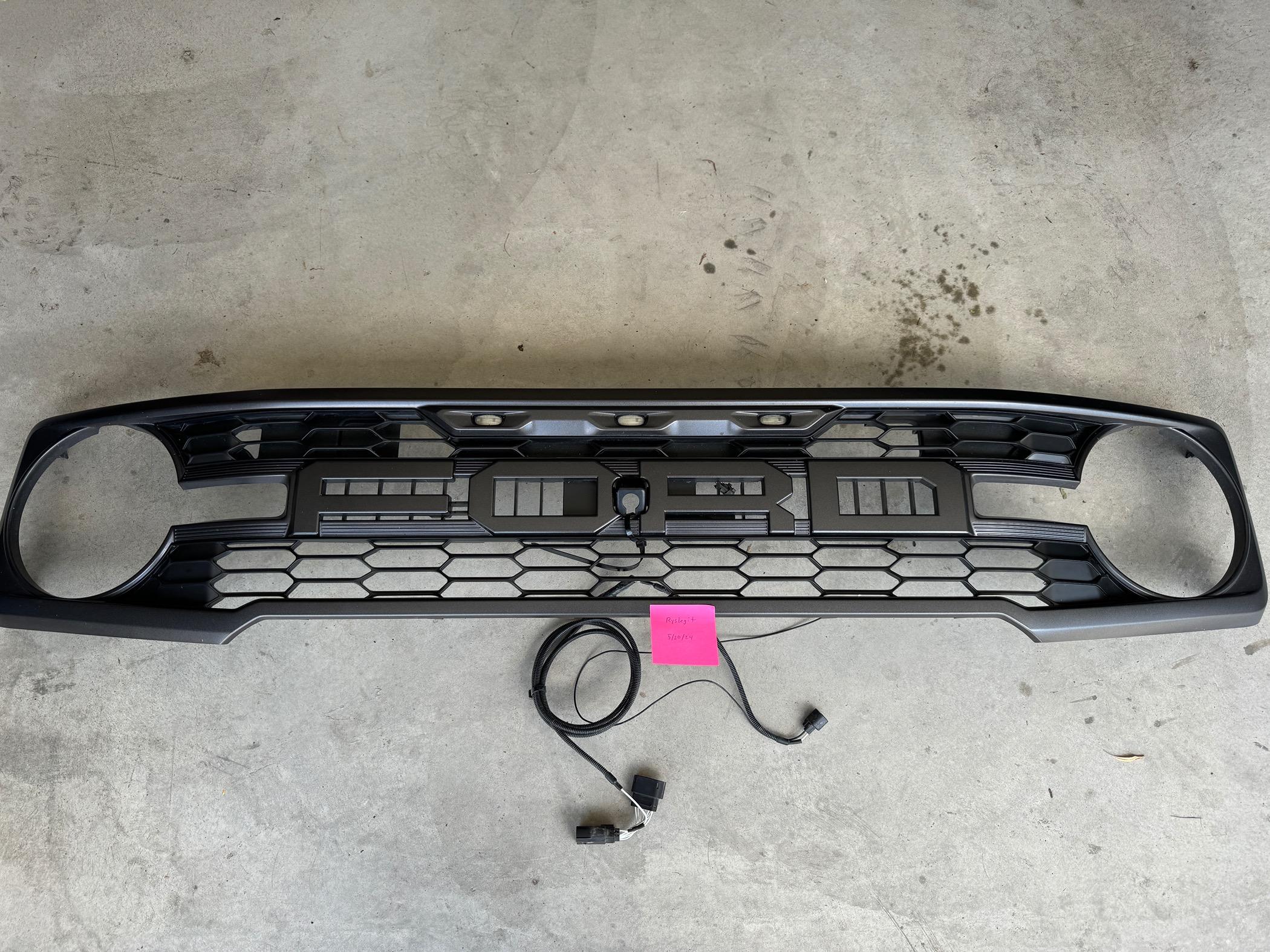 Ford Bronco FS: Complete OEM Raptor Grille IMG_5905