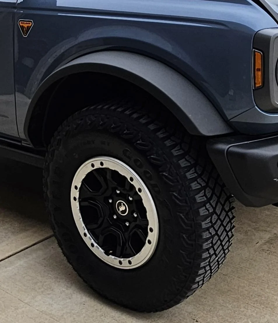 Ford Bronco Non-sas fender flares 20240317_175419