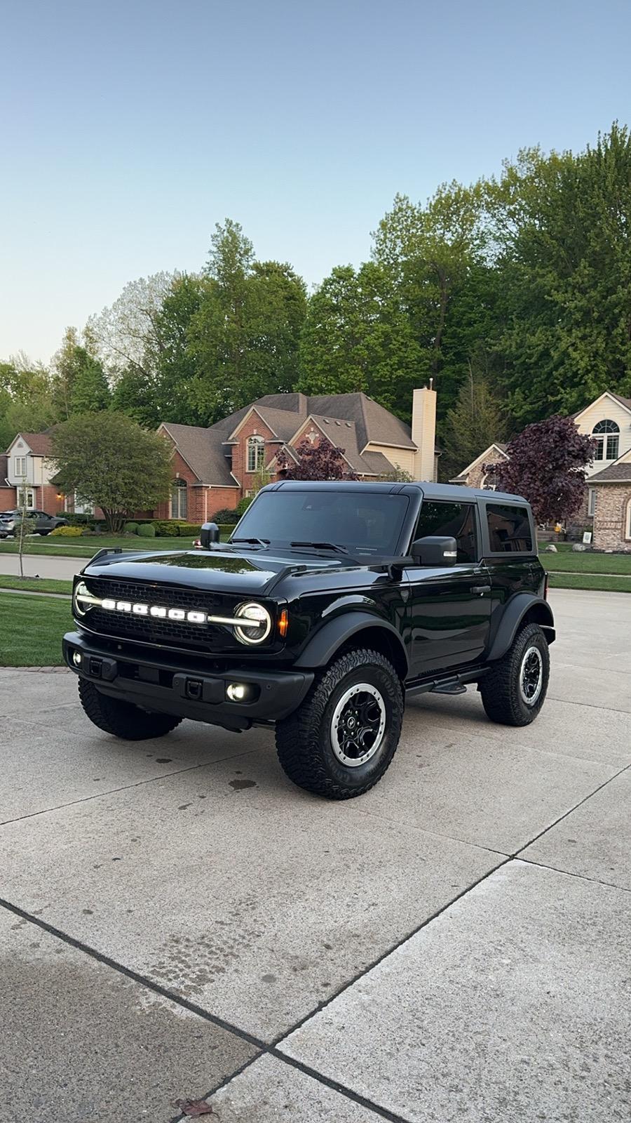 Ford Bronco Need some help deciding on a wheel IMG_2969