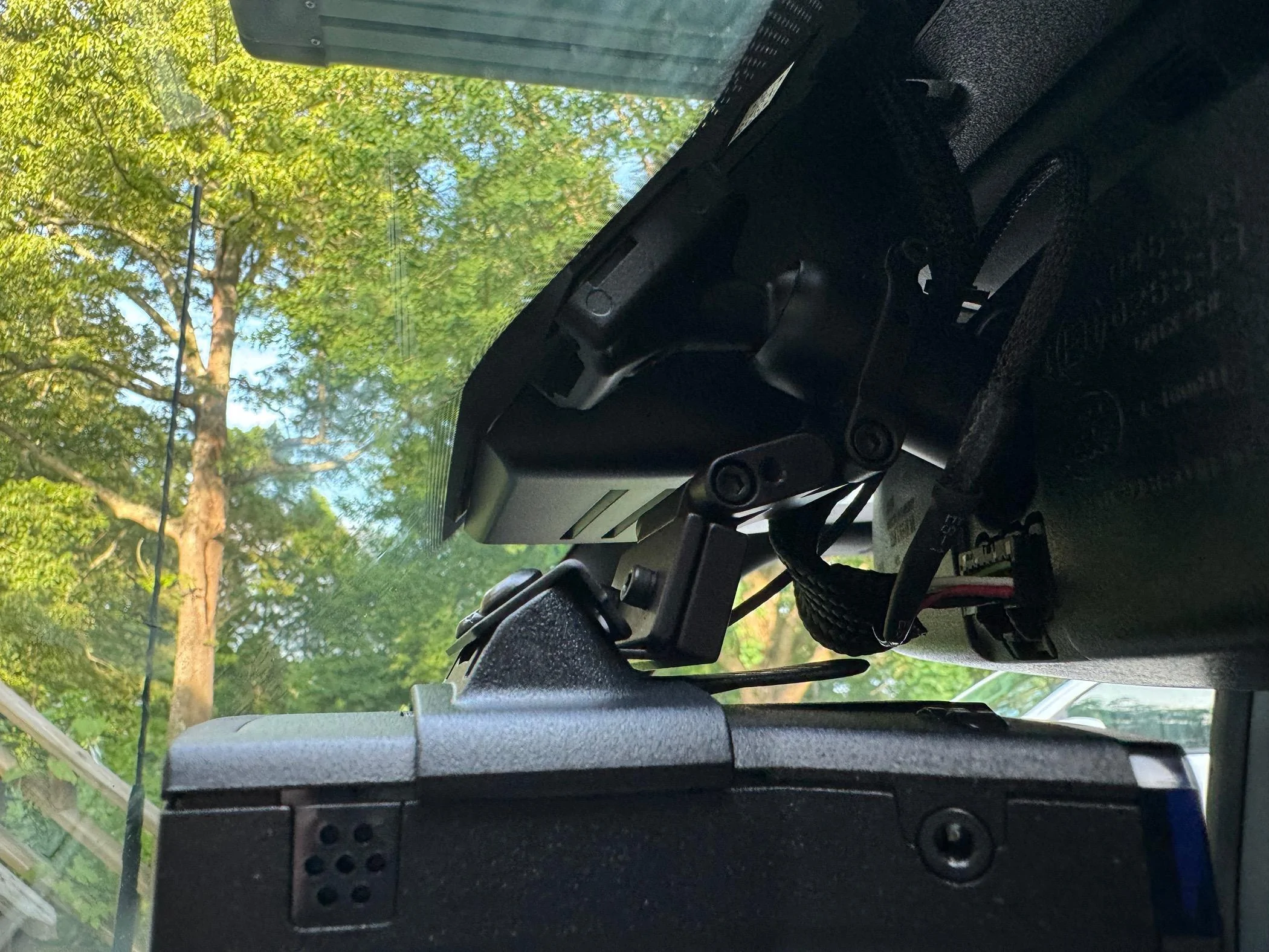 Ford Bronco Valentine One radar detector installed today with BlendMount and MirrorTaps! IMG_7666
