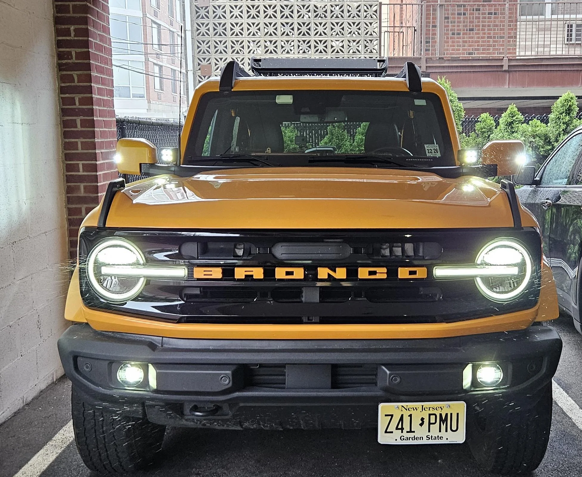 Ford Bronco Ditch Lights - Large vs. Small 20230910_102629
