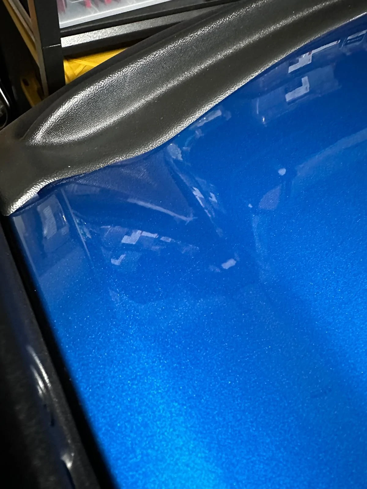 Ford Bronco Wind deflector for Bronco Raptor IMG_1537
