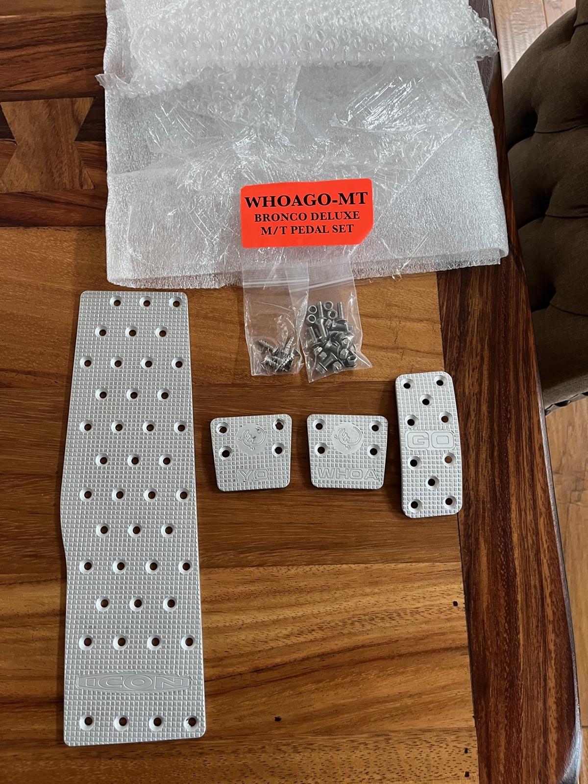 Ford Bronco Icon 4x4 MT Pedals 7875