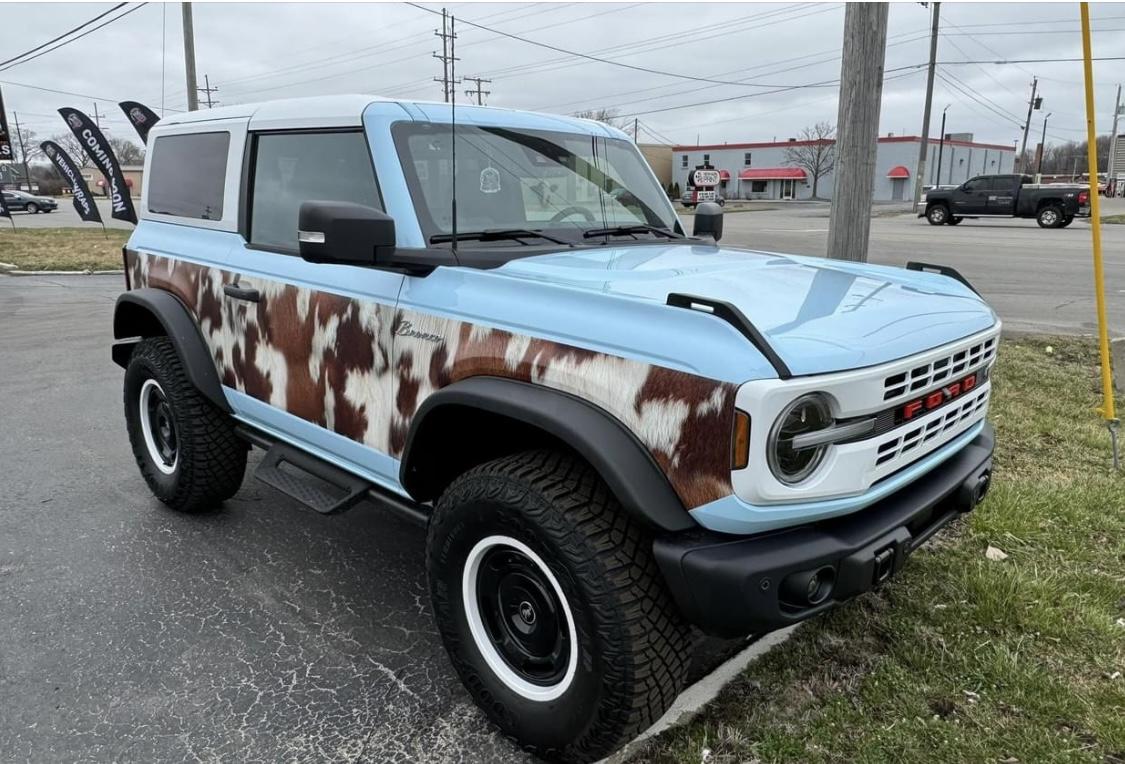 Ford Bronco HERITAGE EDITION Bronco Club IMG_7365