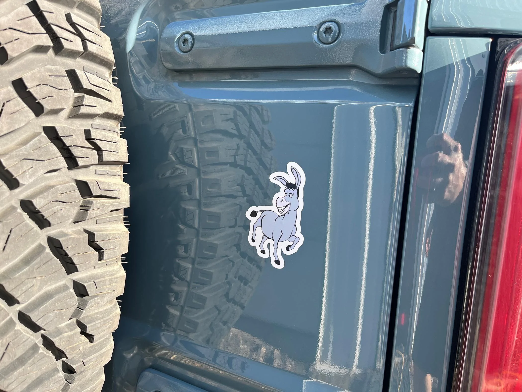 Ford Bronco Put any cool / unique vinyl decals on your Bronco?  Let's see them! IMG_7015