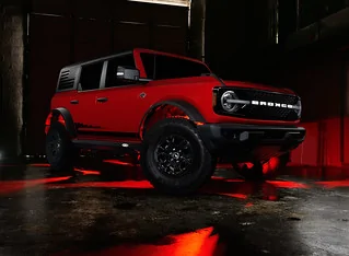 Ford Bronco Thoughts on rock lights? 52631413359_ca2906739c_n