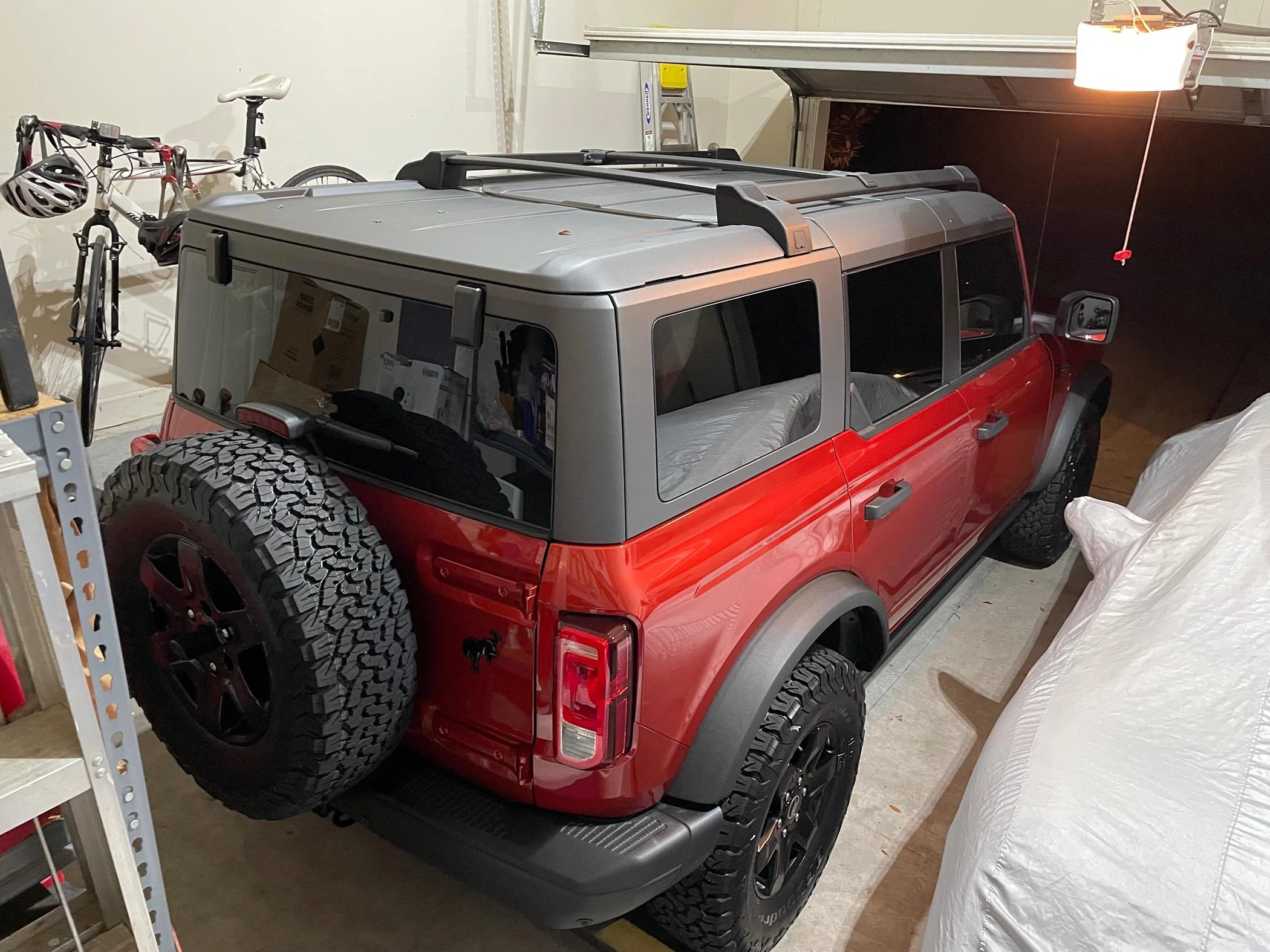 Ford Bronco Installing second crossbar on the roof rack. IMG_2557