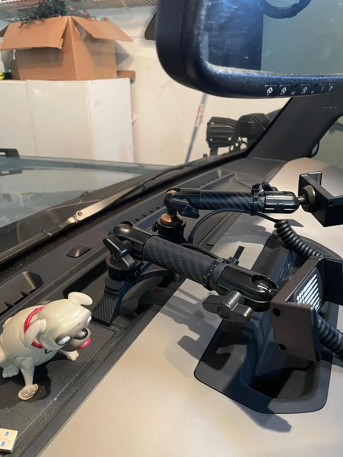 Ford Bronco Dash rail that allows access to IAG USB module IMG_2222