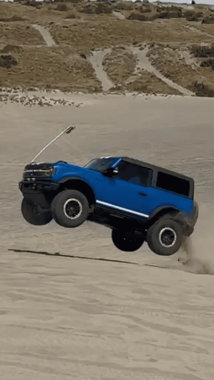 Ford Bronco What did you do TO / WITH your Bronco today? 👨🏻‍🔧🧰🚿🛠 IMG_2647