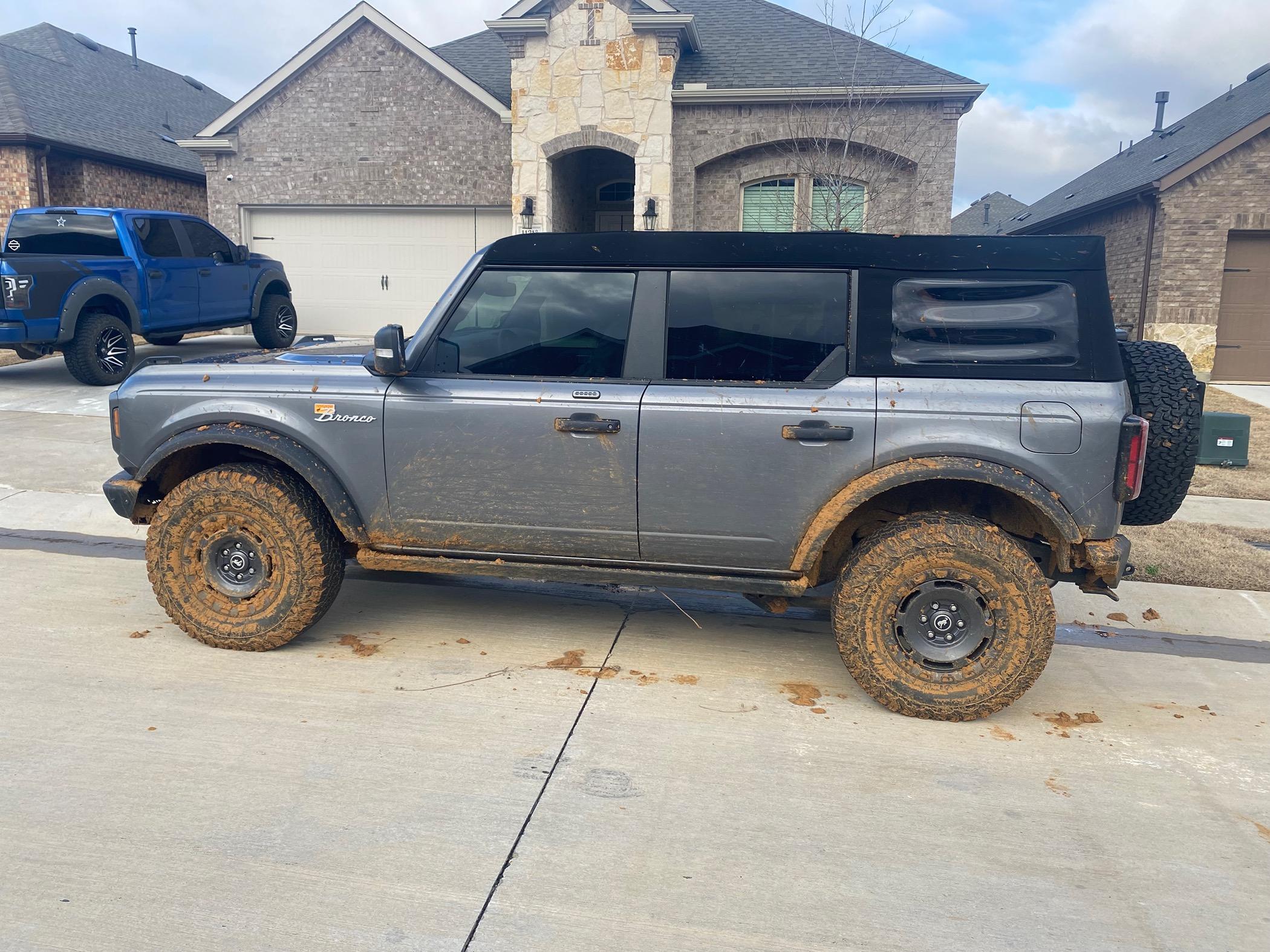 Ford Bronco Everglades wheels on a carbonized grey BD? IMG_3120