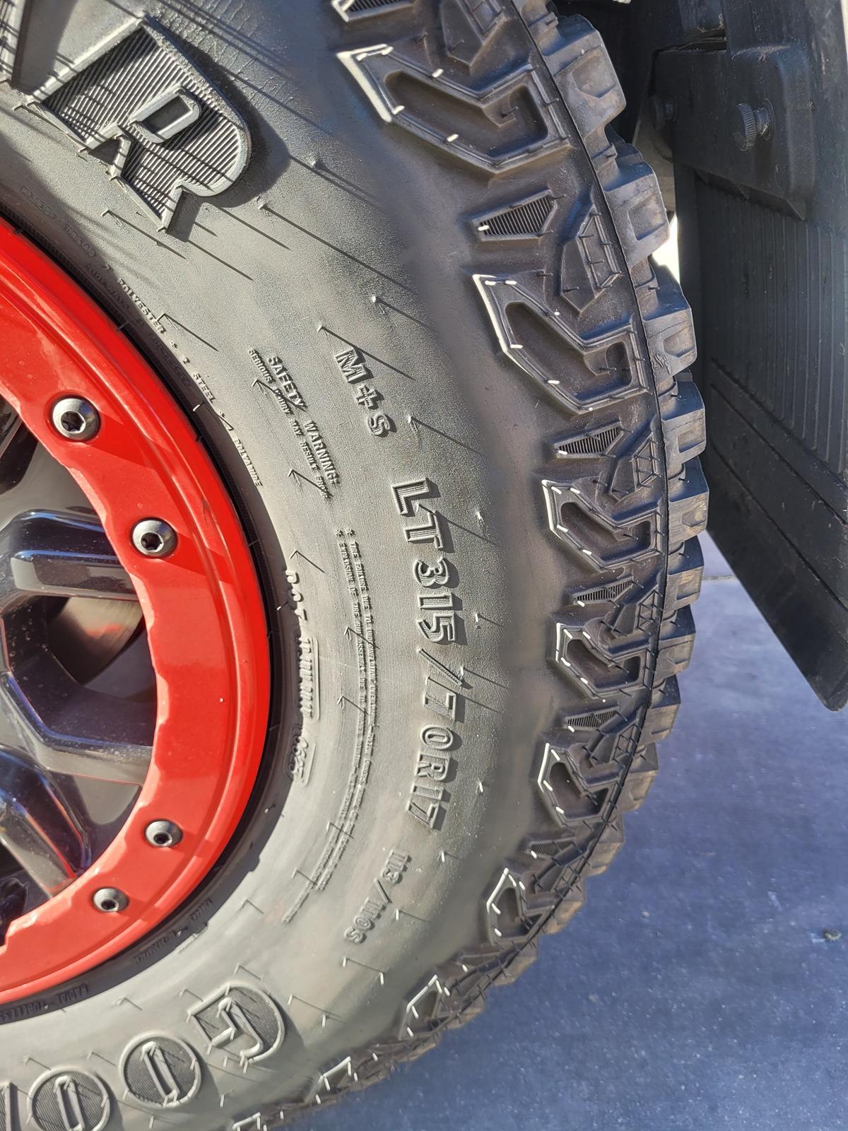 Ford Bronco What did you buy for your Bronco today? 🤑🛍️🛒 20240527_080234