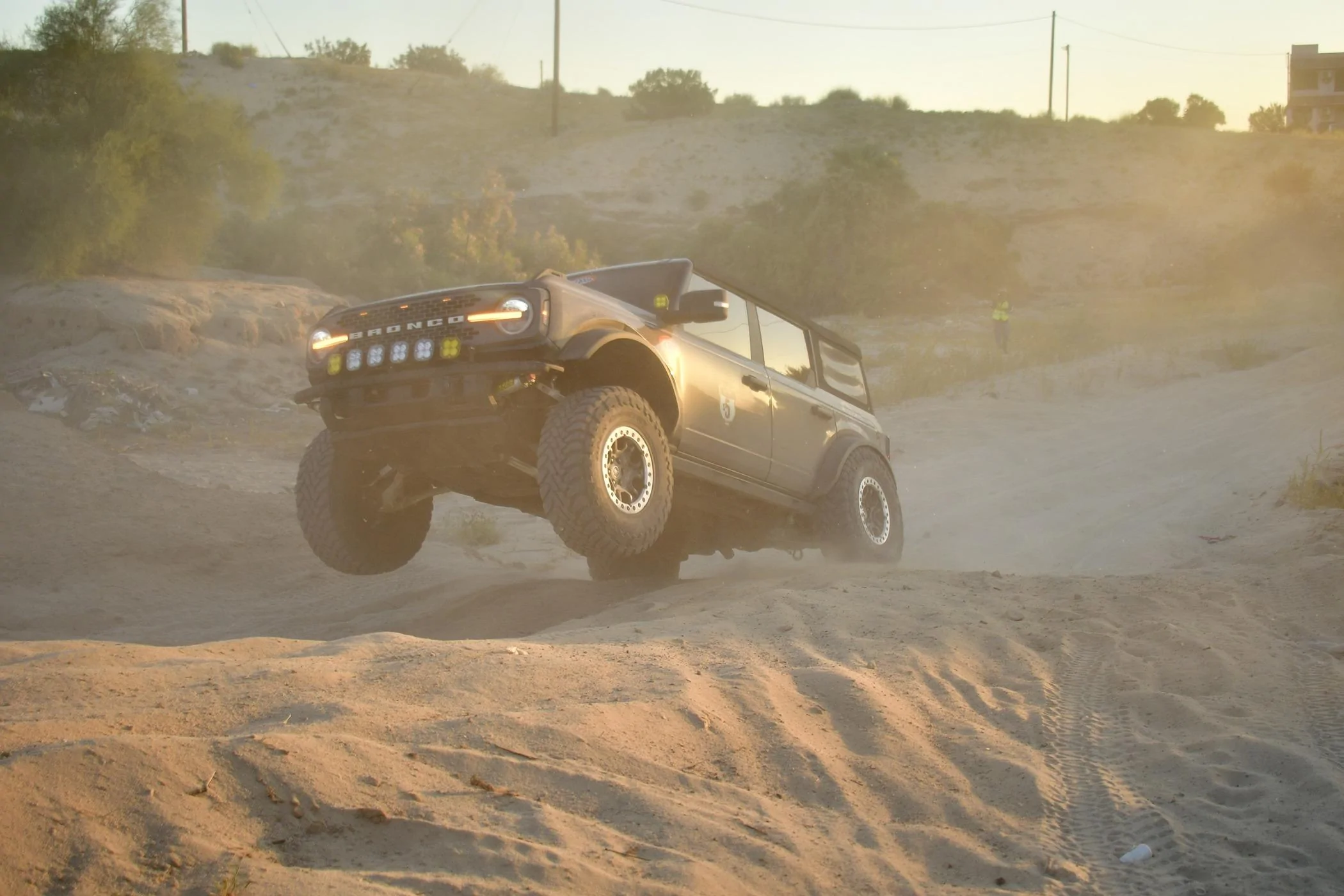 Ford Bronco It's full-Throttle Thursday! Show us those action shots! 23N500DAY2-2930