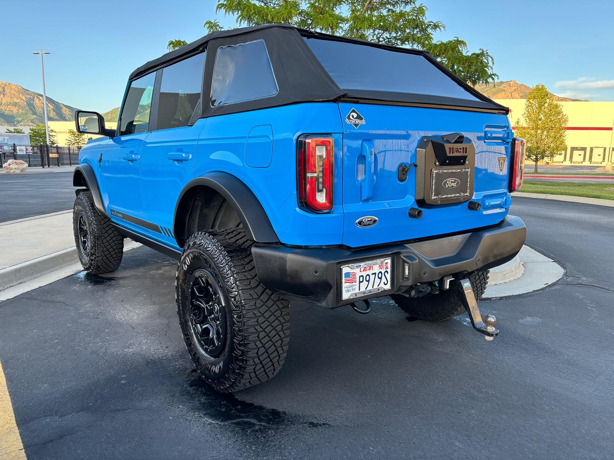 Ford Bronco New Grabber Blue Bronco pics. Will post more in better light when I get my Bushwackers installed IMG_0243