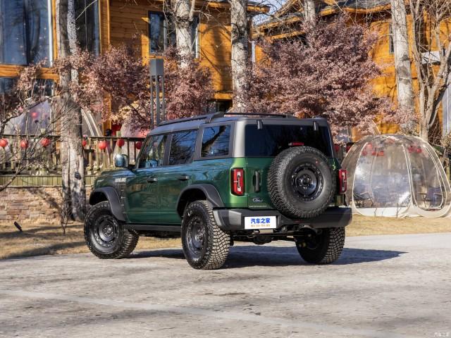 Ford Bronco Chinese-Market Bronco photos: full digital gauge cluster, new interior colors, rear passengers vents, etc. 50128886