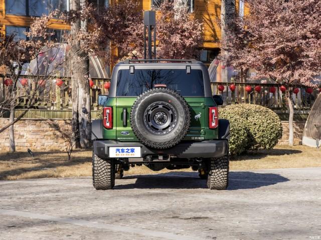 Ford Bronco Chinese-Market Bronco photos: full digital gauge cluster, new interior colors, rear passengers vents, etc. 50128890