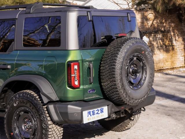Ford Bronco Chinese-Market Bronco photos: full digital gauge cluster, new interior colors, rear passengers vents, etc. 50128897
