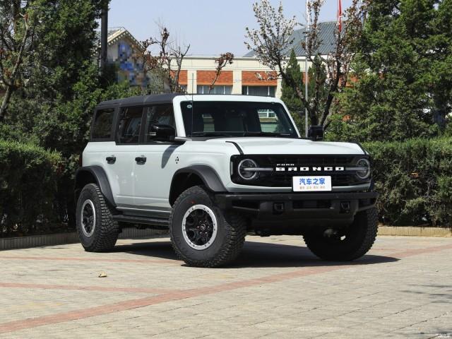 Ford Bronco Chinese-Market Bronco photos: full digital gauge cluster, new interior colors, rear passengers vents, etc. 50136294