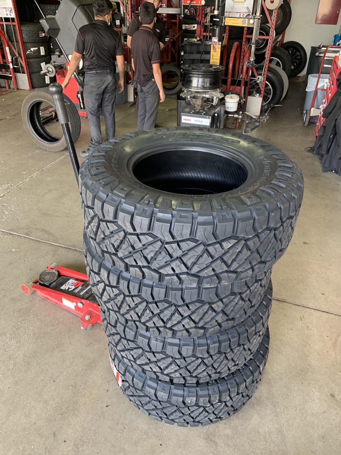 Ford Bronco Why go Sasquatch when Badlands 4.70 is Same ? 01CB2BC6-4EDC-4D2C-8064-5A8DD29C0022
