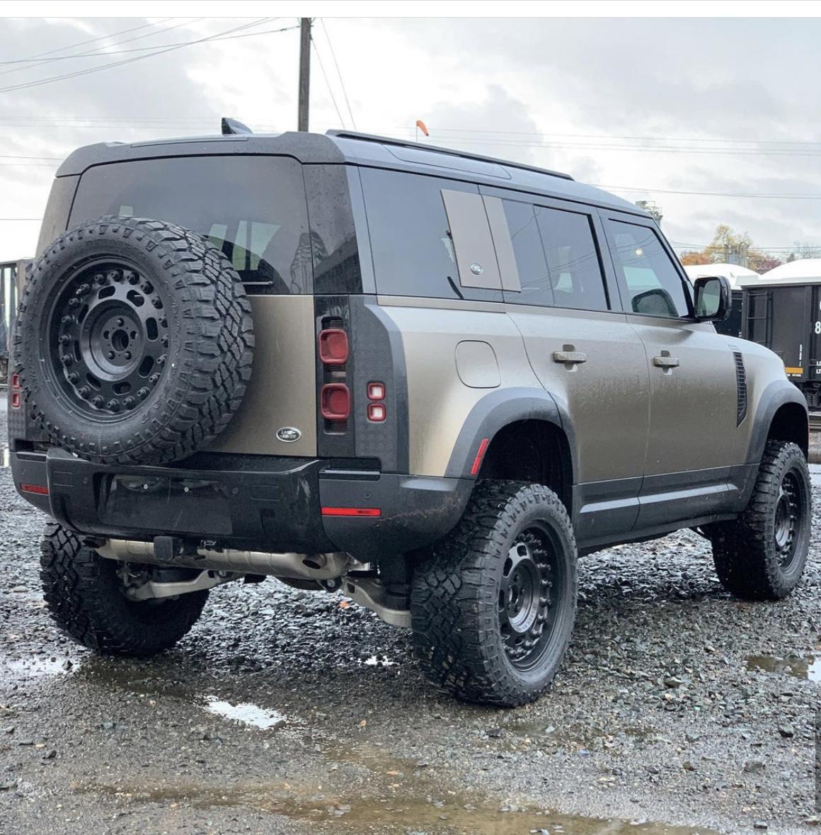Ford Bronco First Edition Bronco Thread F2F1D9B1-AAFF-460A-97D5-9105078F355E