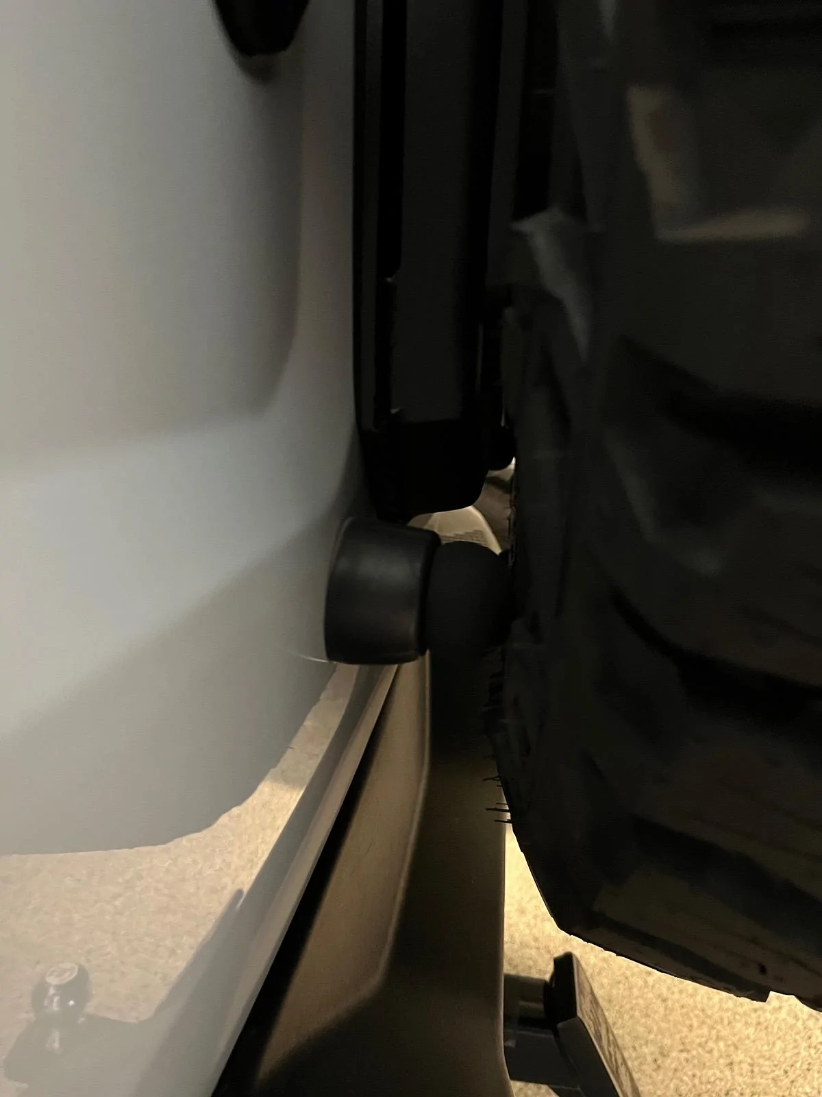 Ford Bronco Spare tire rubber bumper IMG_5465