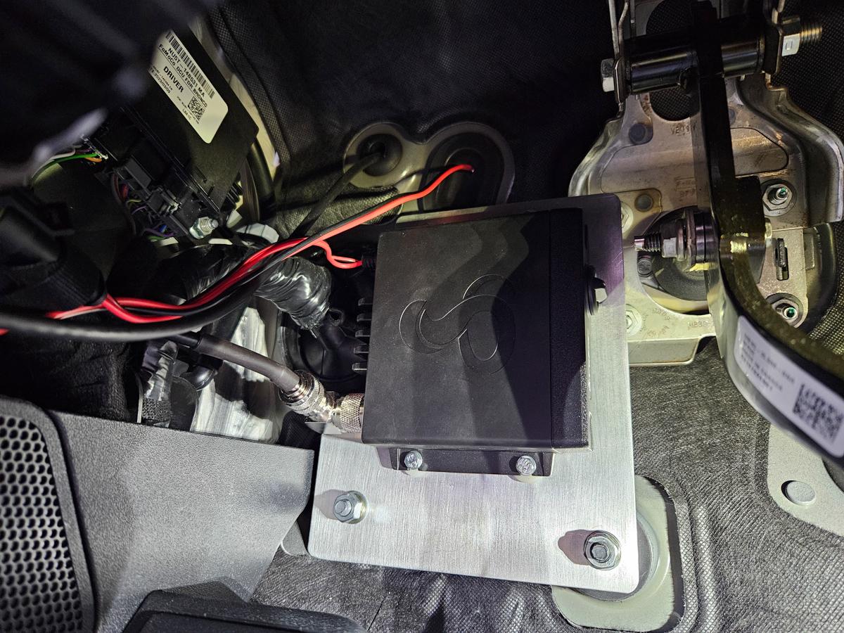 Ford Bronco Cobra 75 All Road CB Radio Install 20240519_142021