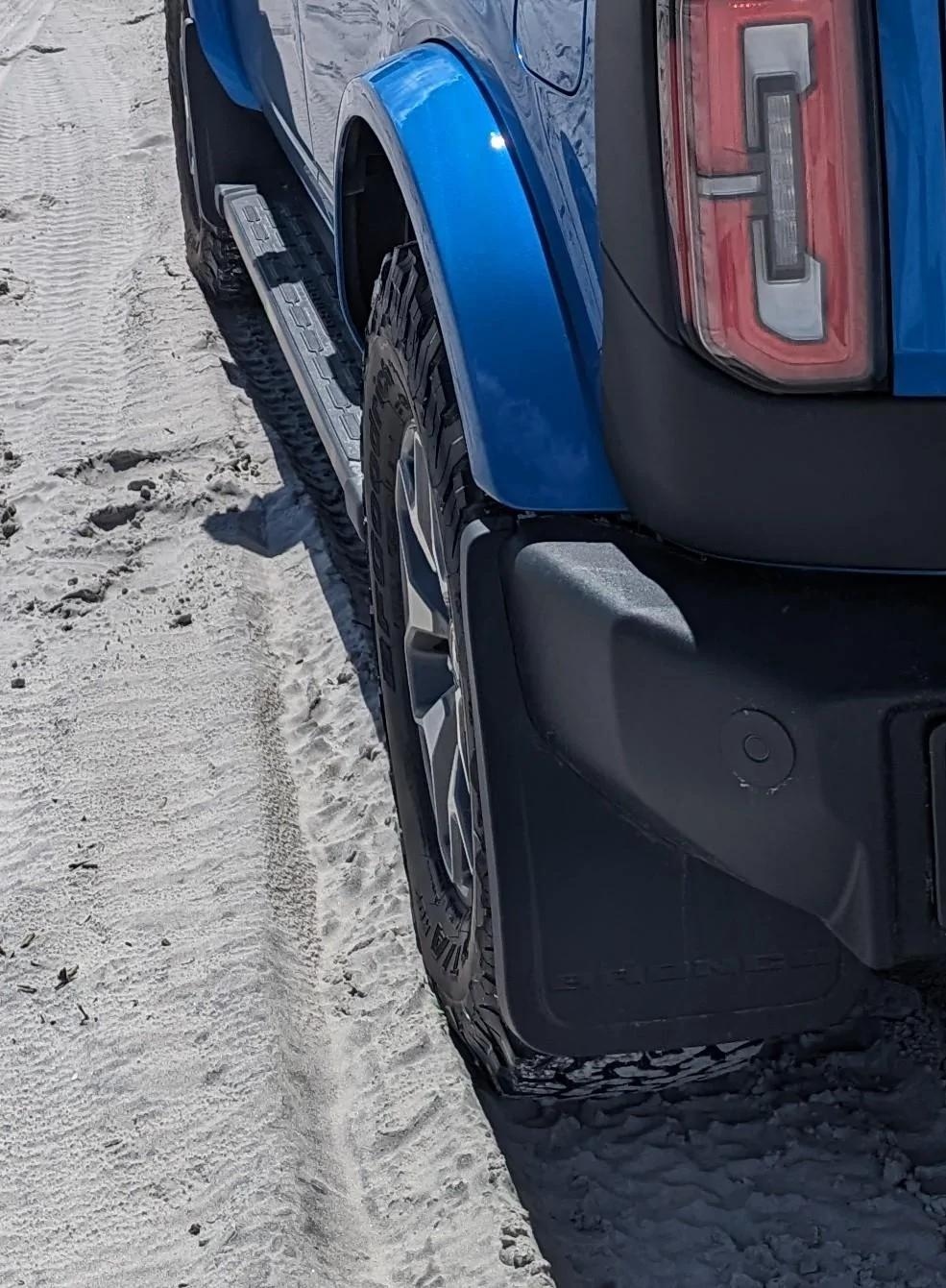 Ford Bronco Ford OEM Splash Guards doesn't fit properly PXL_20240323_163347786.MP~2