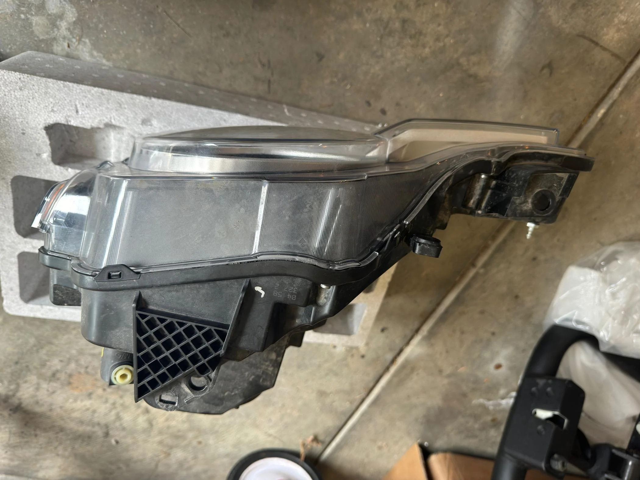 Ford Bronco Base LED Headlights (non-sig) - $100 IMG_1608