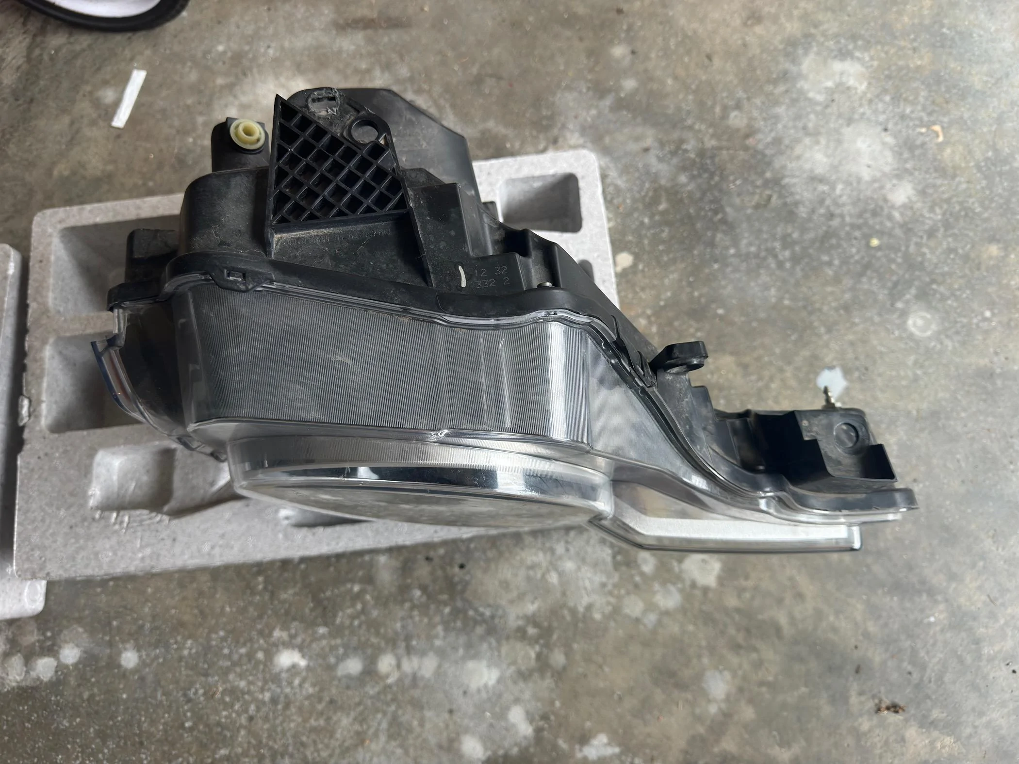 Ford Bronco Base LED Headlights (non-sig) - $100 IMG_1605