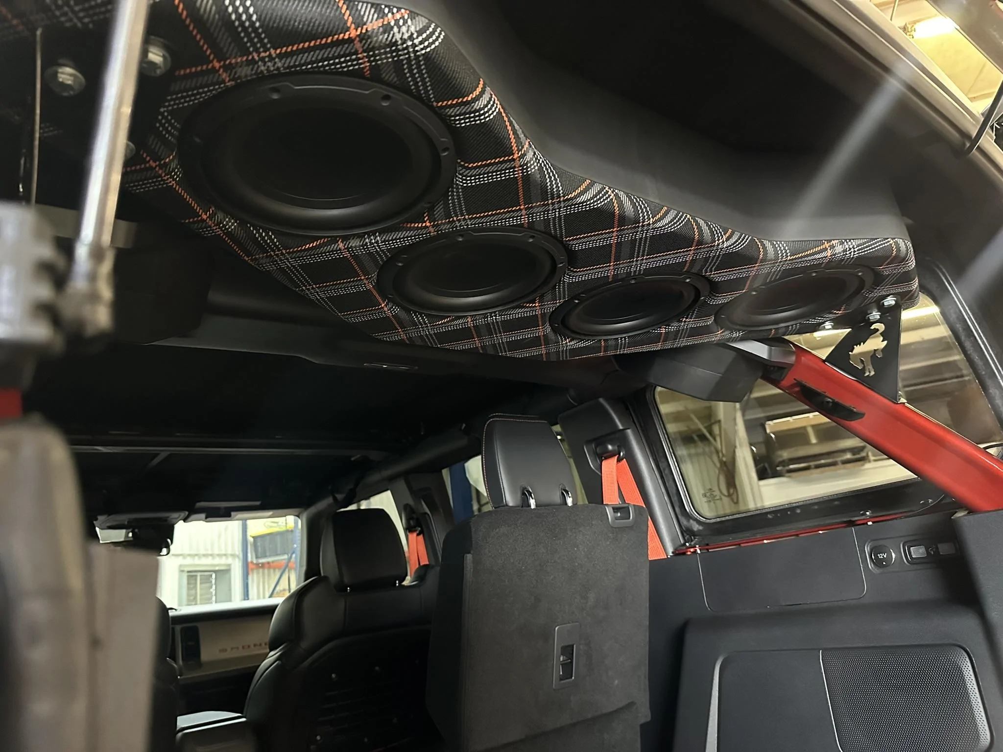 Ford Bronco Ultimate Stereo Upgrade Thread IMG_0524
