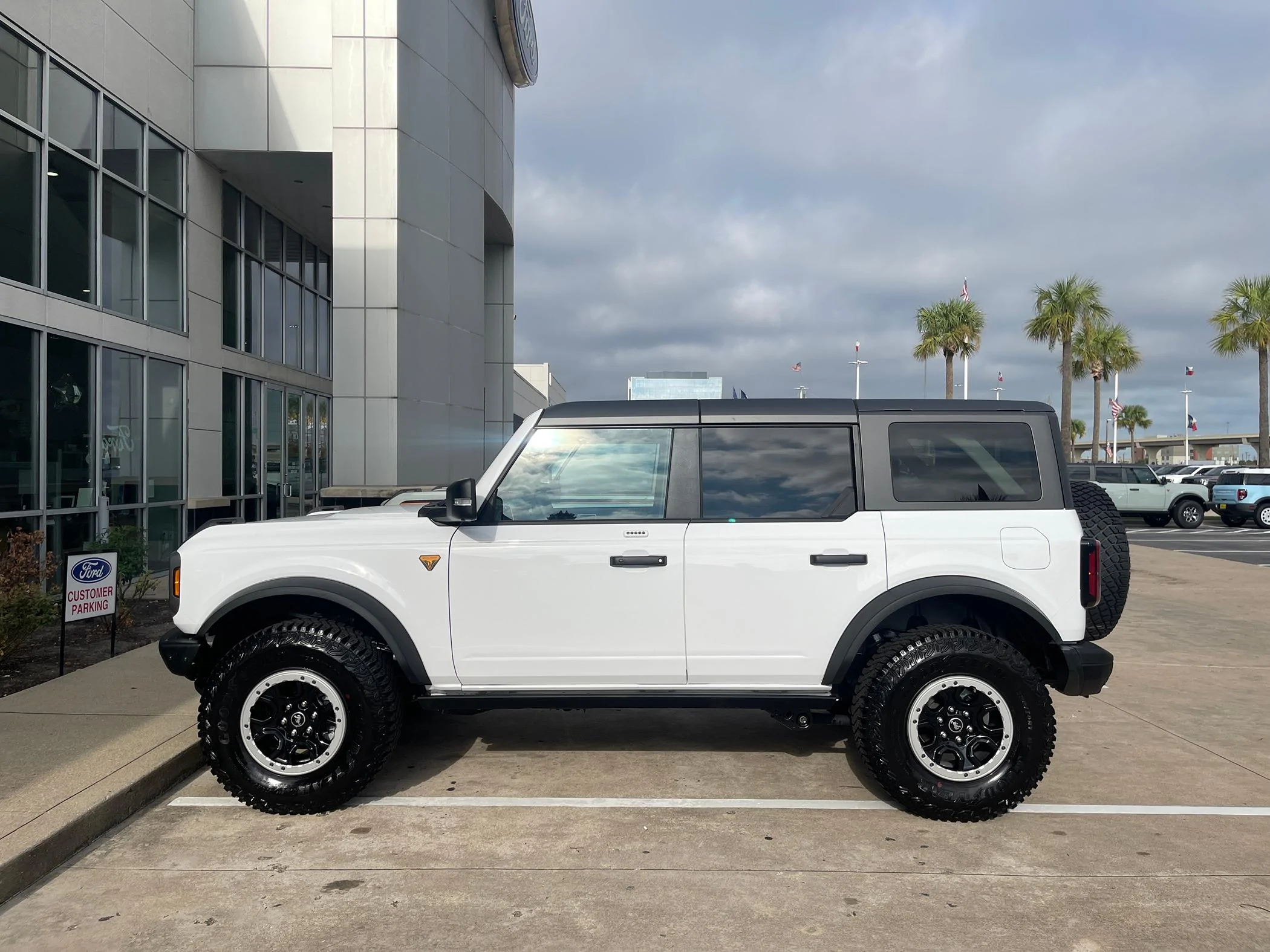 Ford Bronco 2x1 Tuesday! Let's see those before & after photos. IMG_4278