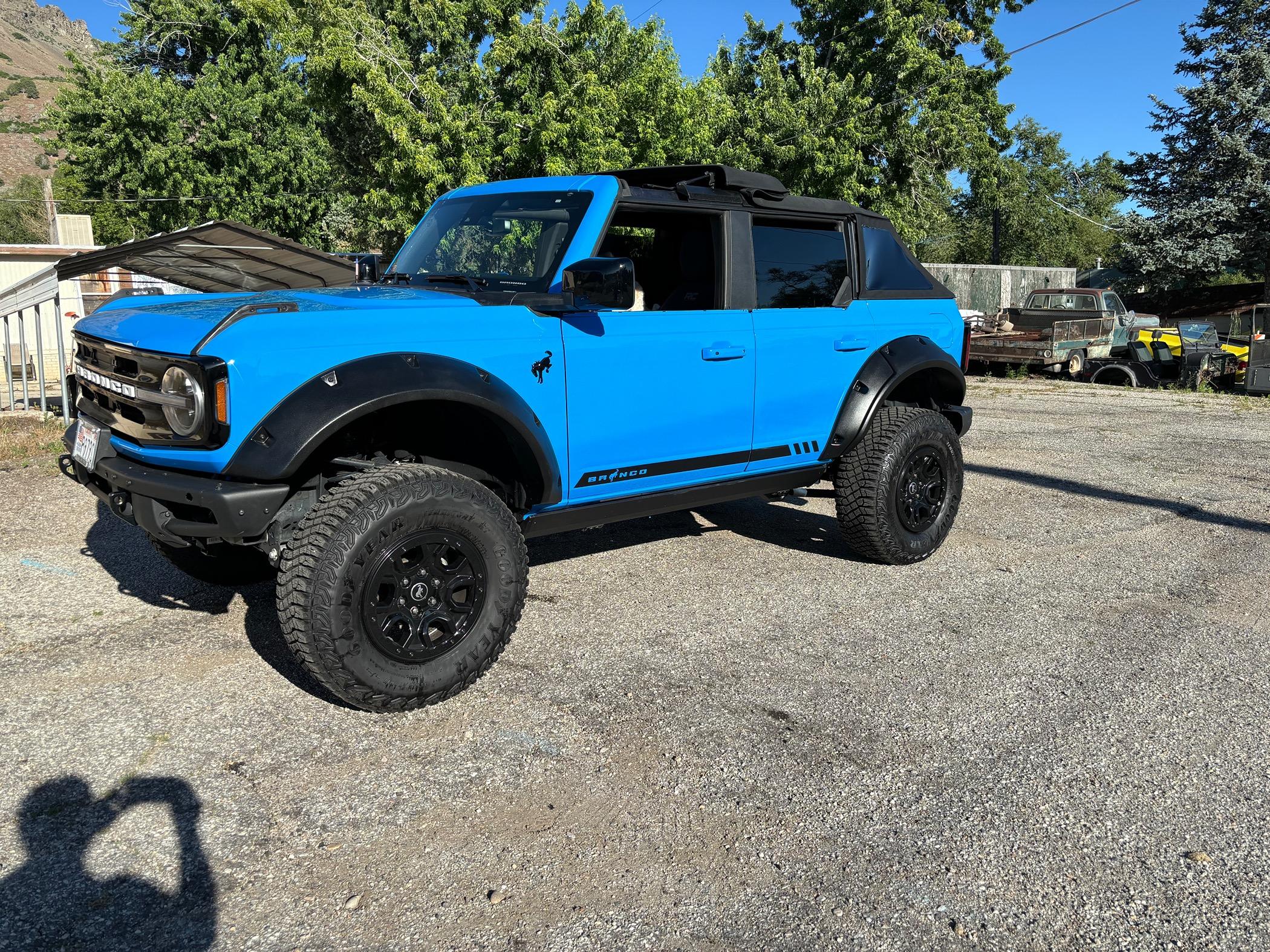 Ford Bronco Bushwacker flares installed on custom paint Grabber Blue Bronco IMG_0292