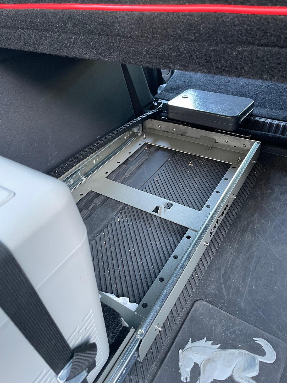 Ford Bronco BougeRV 12V Refrigerator/Freezer IMG_7141