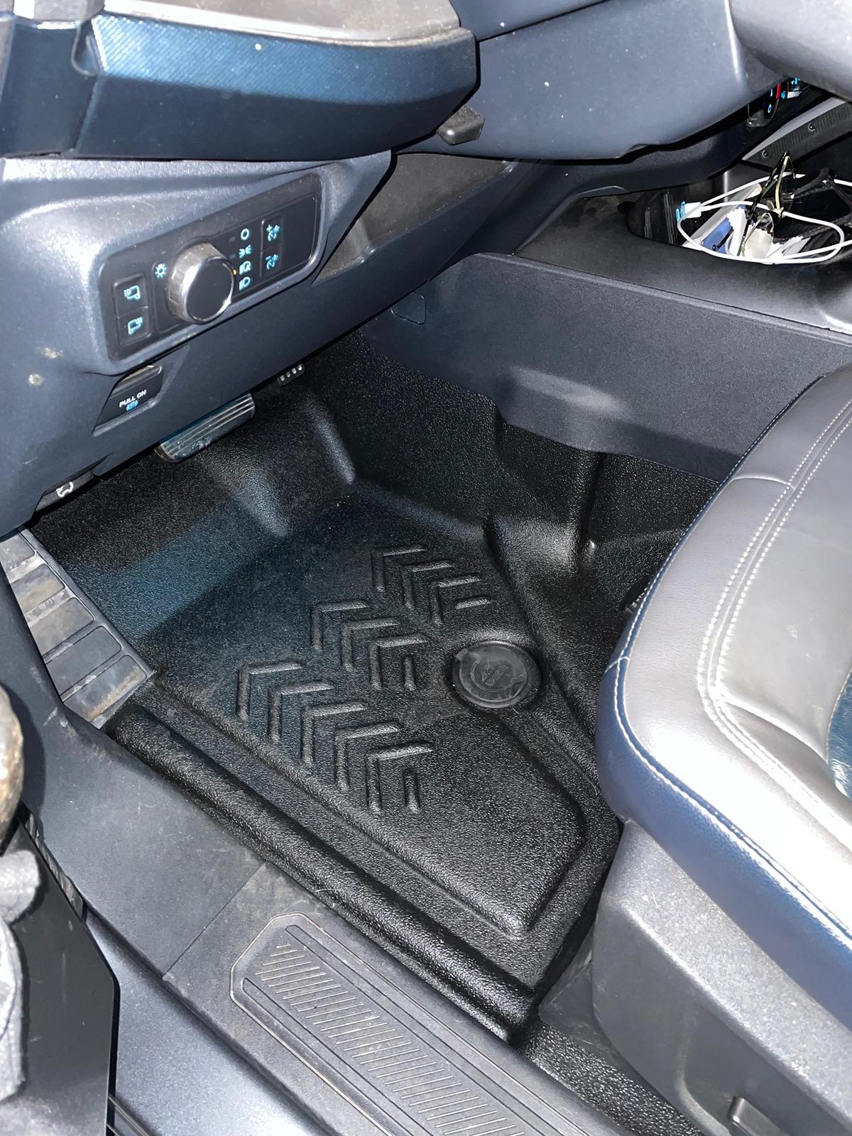 Ford Bronco Armorlite 4dr washout floor install complete IMG_2313