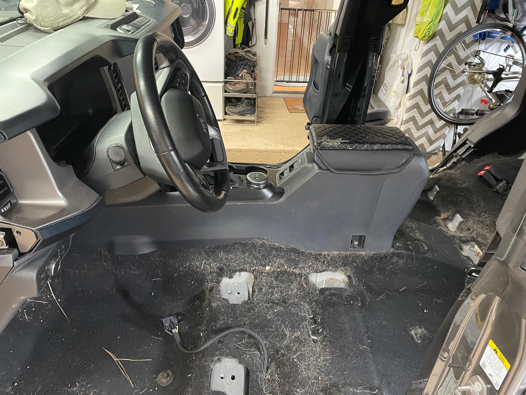 Ford Bronco Armorlite 4dr washout floor install complete IMG_2309