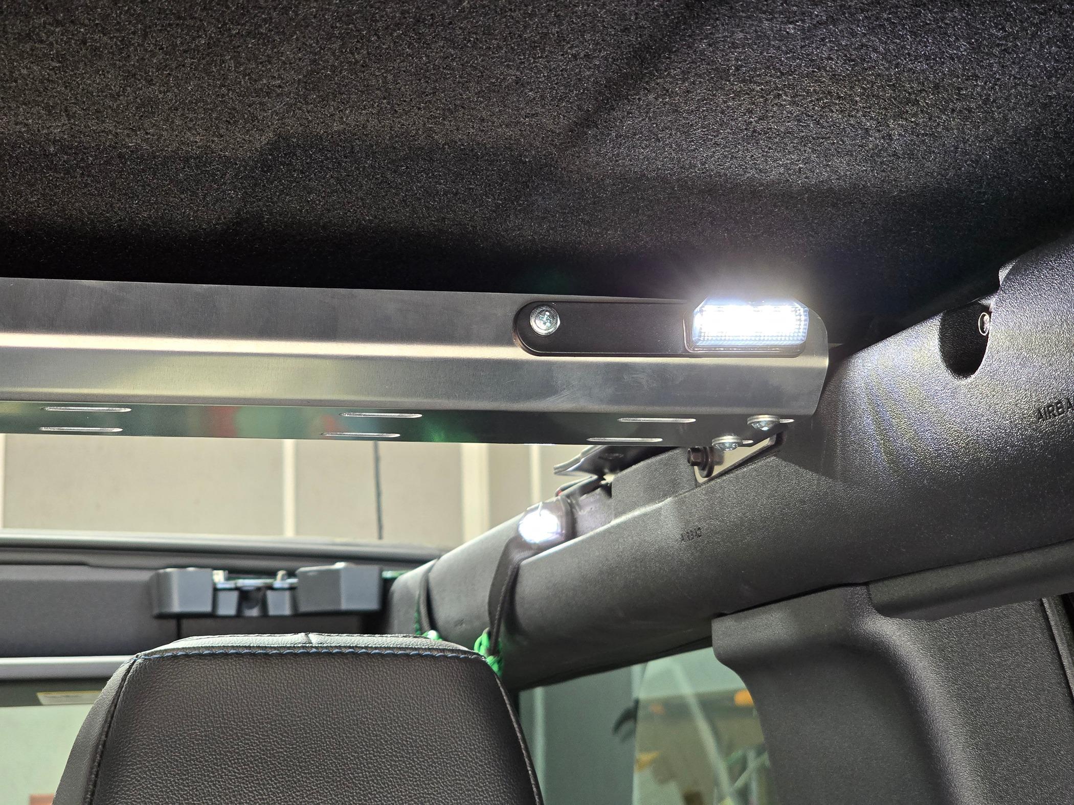 Ford Bronco Lobo Off-Road Overhead Mount System 1000007970