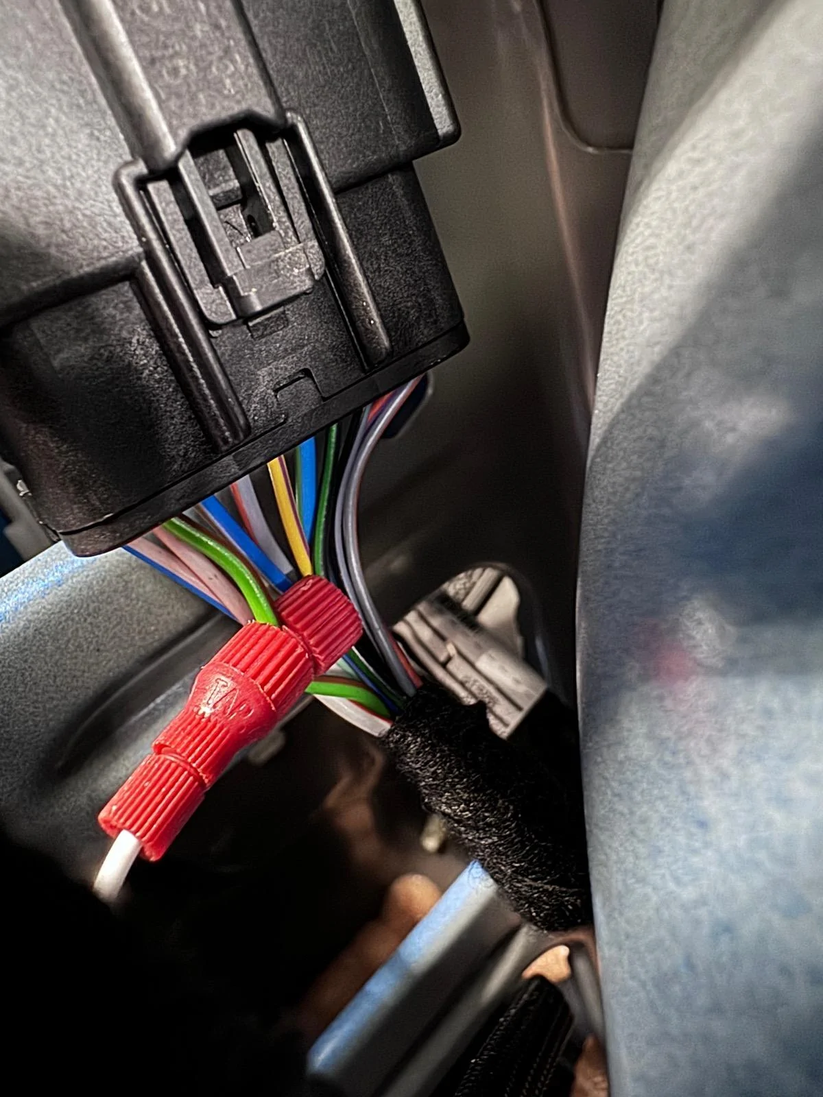 Ford Bronco XK Glow 5th wheel tail wiring - Updated with instructions! IMG_8077