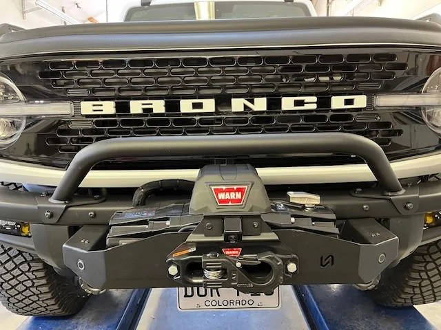 Ford Bronco What did you do TO / WITH your Bronco today? 👨🏻‍🔧🧰🚿🛠 turn bar with winch