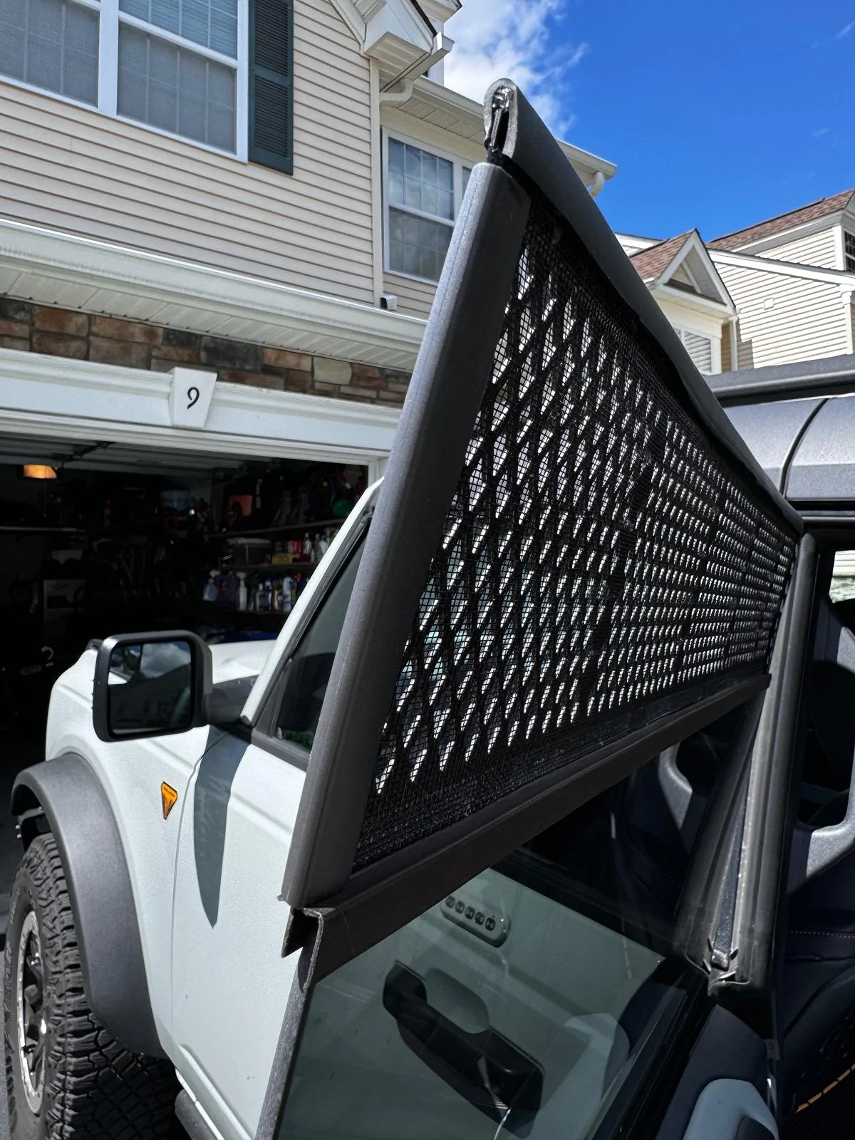 Ford Bronco Low-cost window screen / vent for camping/sleeping in Bronco IMG_1669