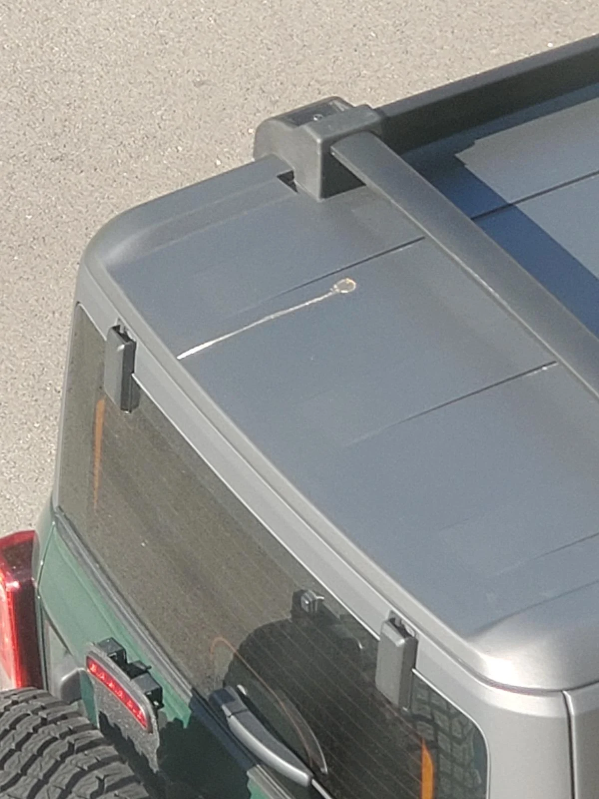 Ford Bronco Rust mark on hardtop 20240513_091348
