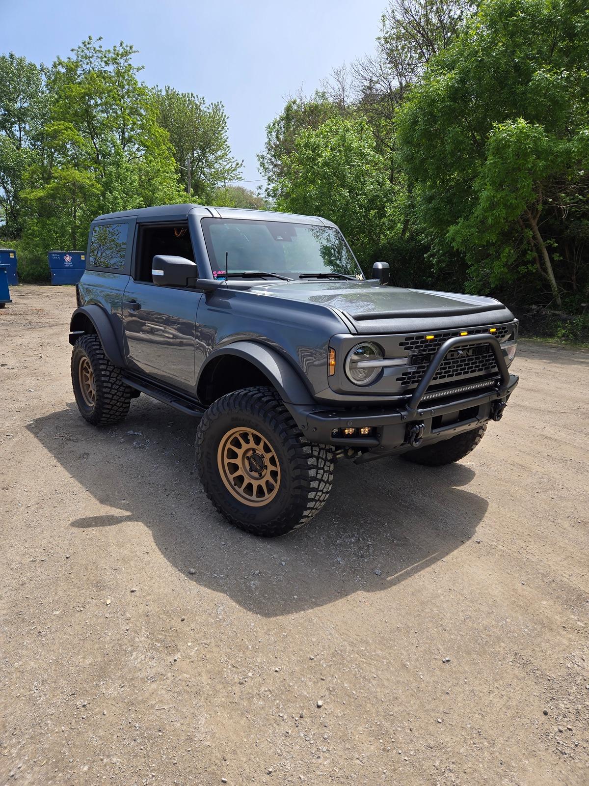 Ford Bronco Arkansas Carbonized Gray 2dr 2023 Wildtrak Build 1000031567