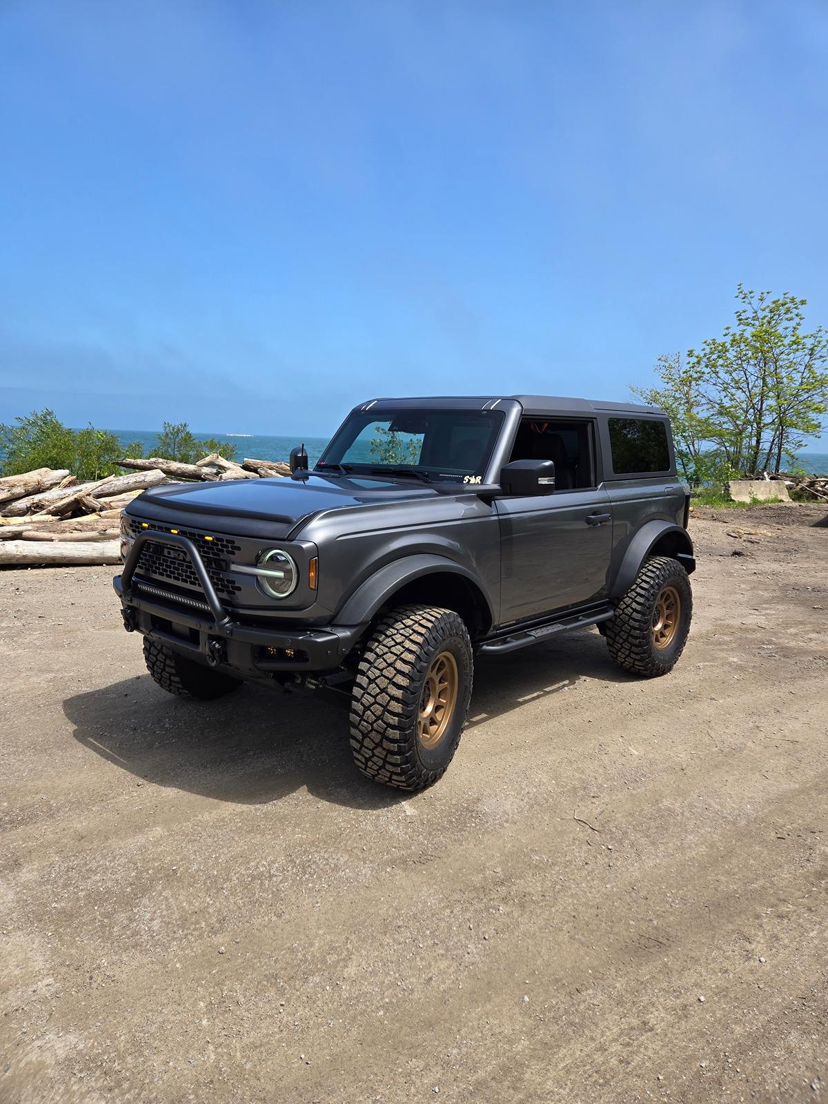 Ford Bronco Arkansas Carbonized Gray 2dr 2023 Wildtrak Build 1000031565
