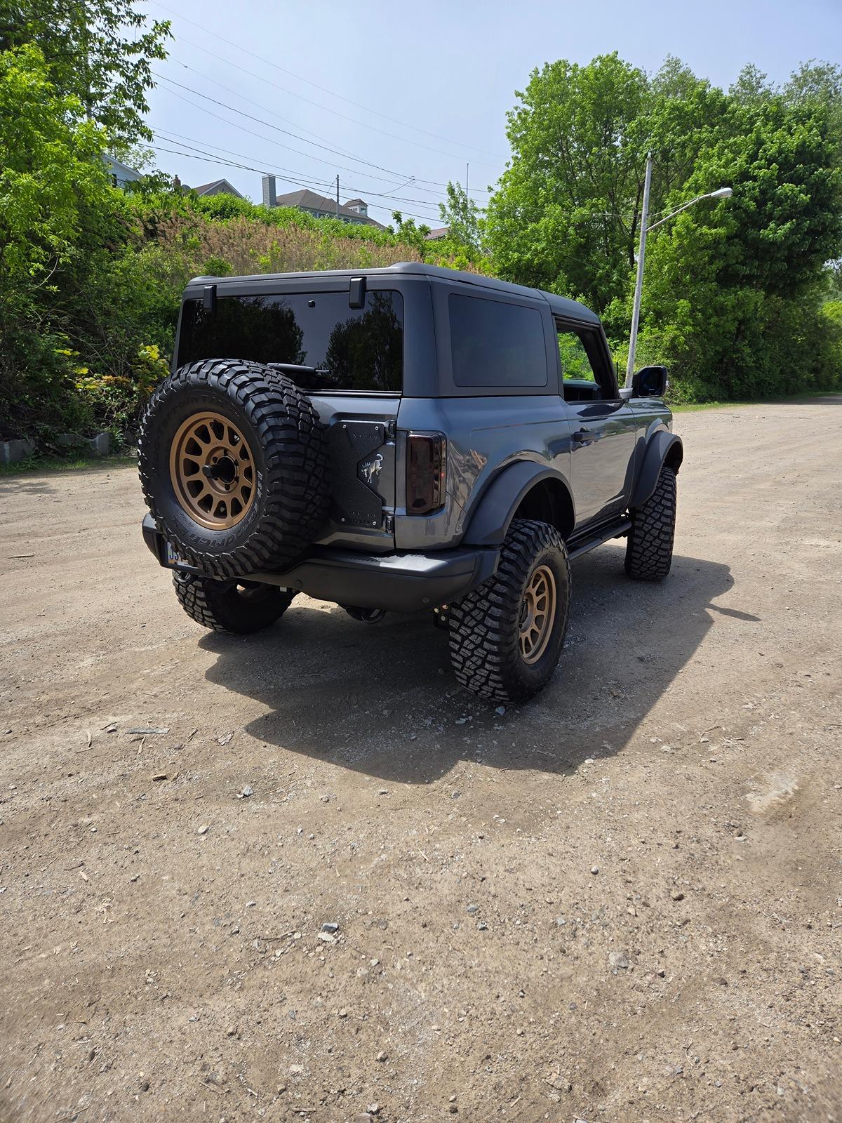Ford Bronco Arkansas Carbonized Gray 2dr 2023 Wildtrak Build 1000031569