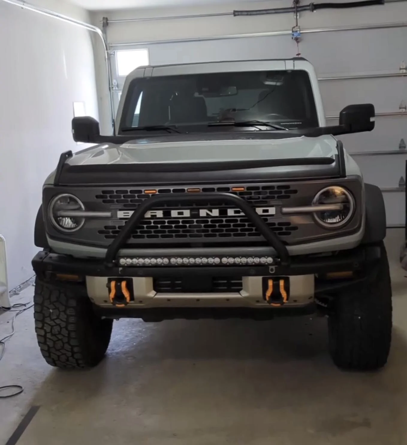 Ford Bronco What did you do TO / WITH your Bronco today? 👨🏻‍🔧🧰🚿🛠 1000003102