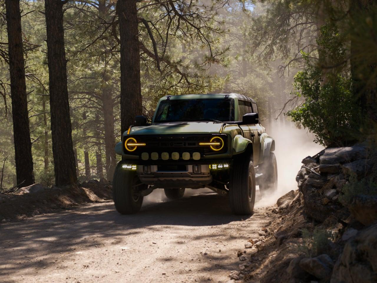 Ford Bronco What did you do TO / WITH your Bronco today? 👨🏻‍🔧🧰🚿🛠 IMG_4136