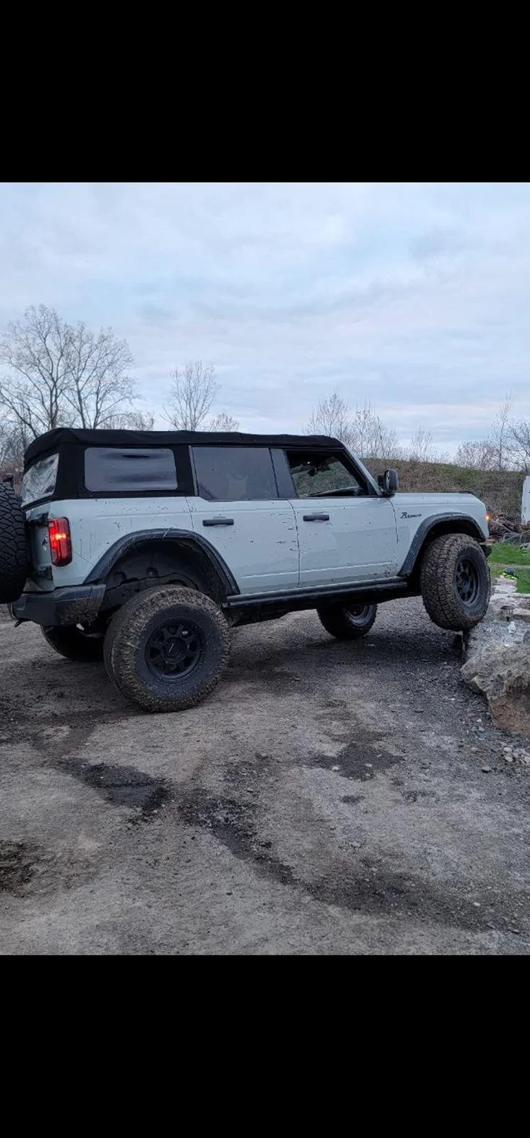 Ford Bronco Kbd flares 4 dr Screenshot_20240616_223746_Gallery
