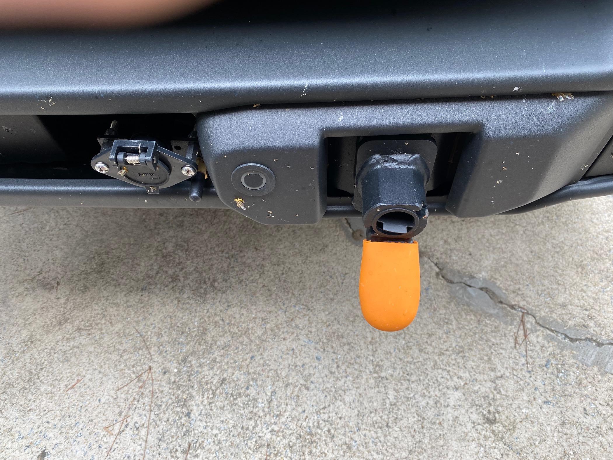 Ford Bronco Tow-bar Connection Points IMG_2285