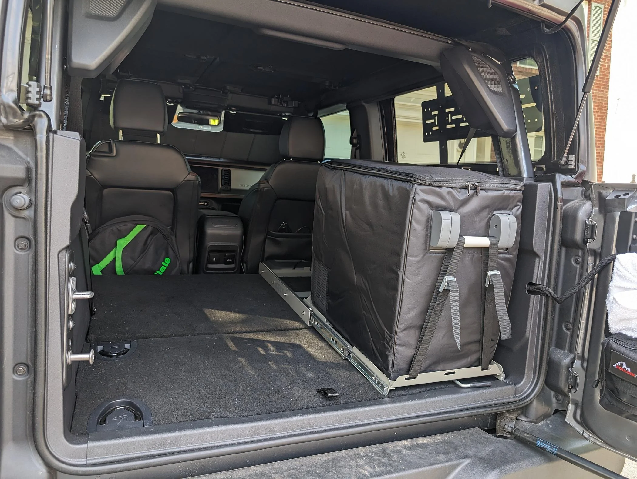 Ford Bronco How is everyone securing or mounting their portable power? PXL_20240615_205652222