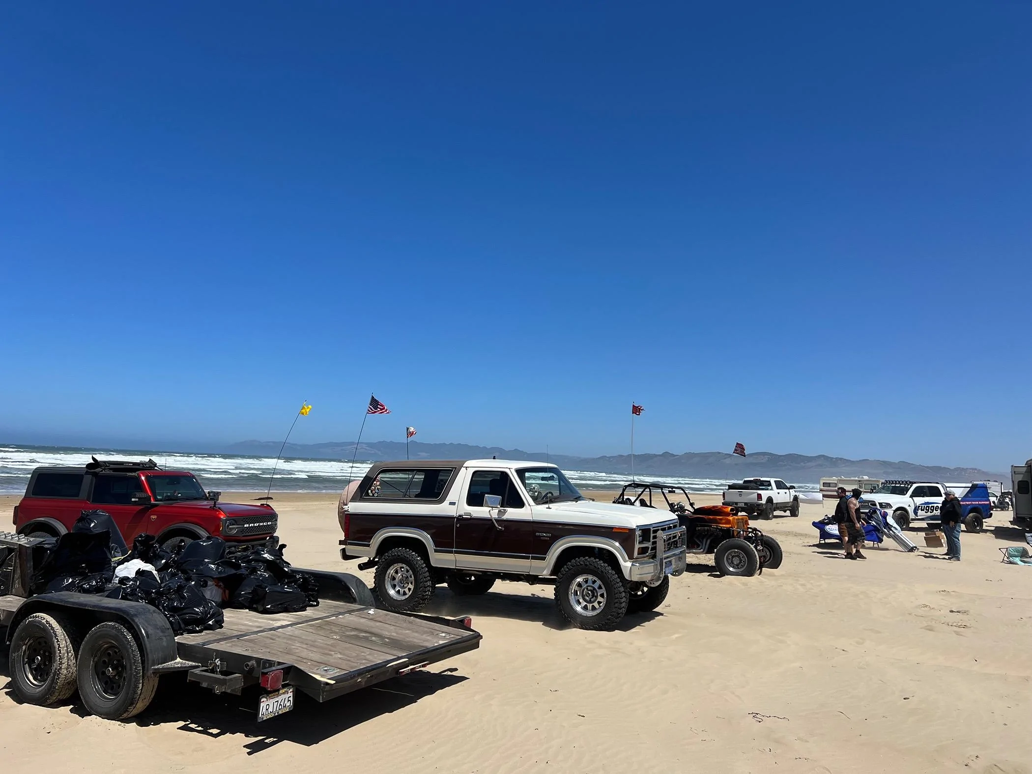 Ford Bronco Pismo Beach Cleanup - Friends of Oceano Dunes [no politics] IMG_8691