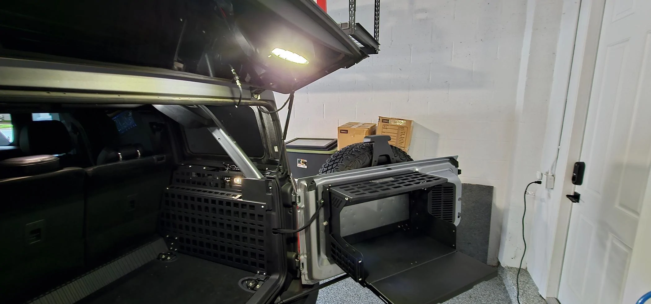 Ford Bronco Tailgate Table - ISO key features 20240517_191812